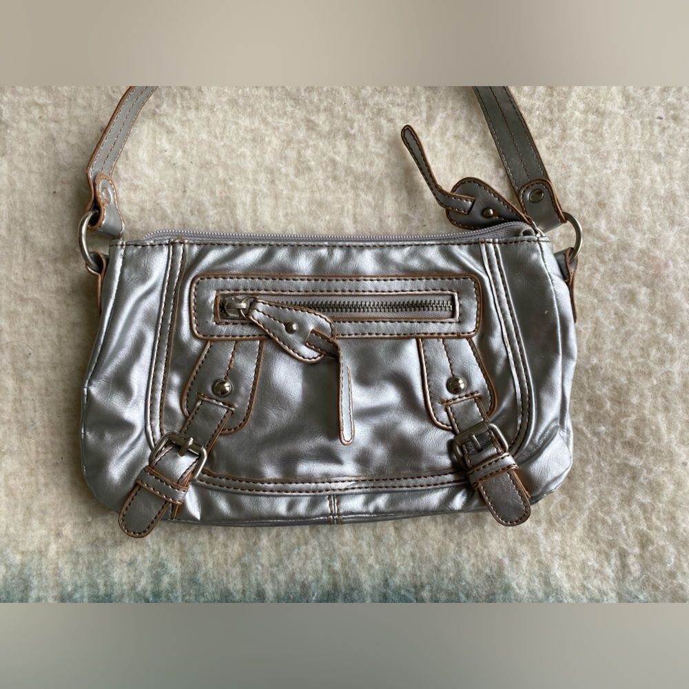 Candie’s Silver Metallic Y2K Shoulder Bag